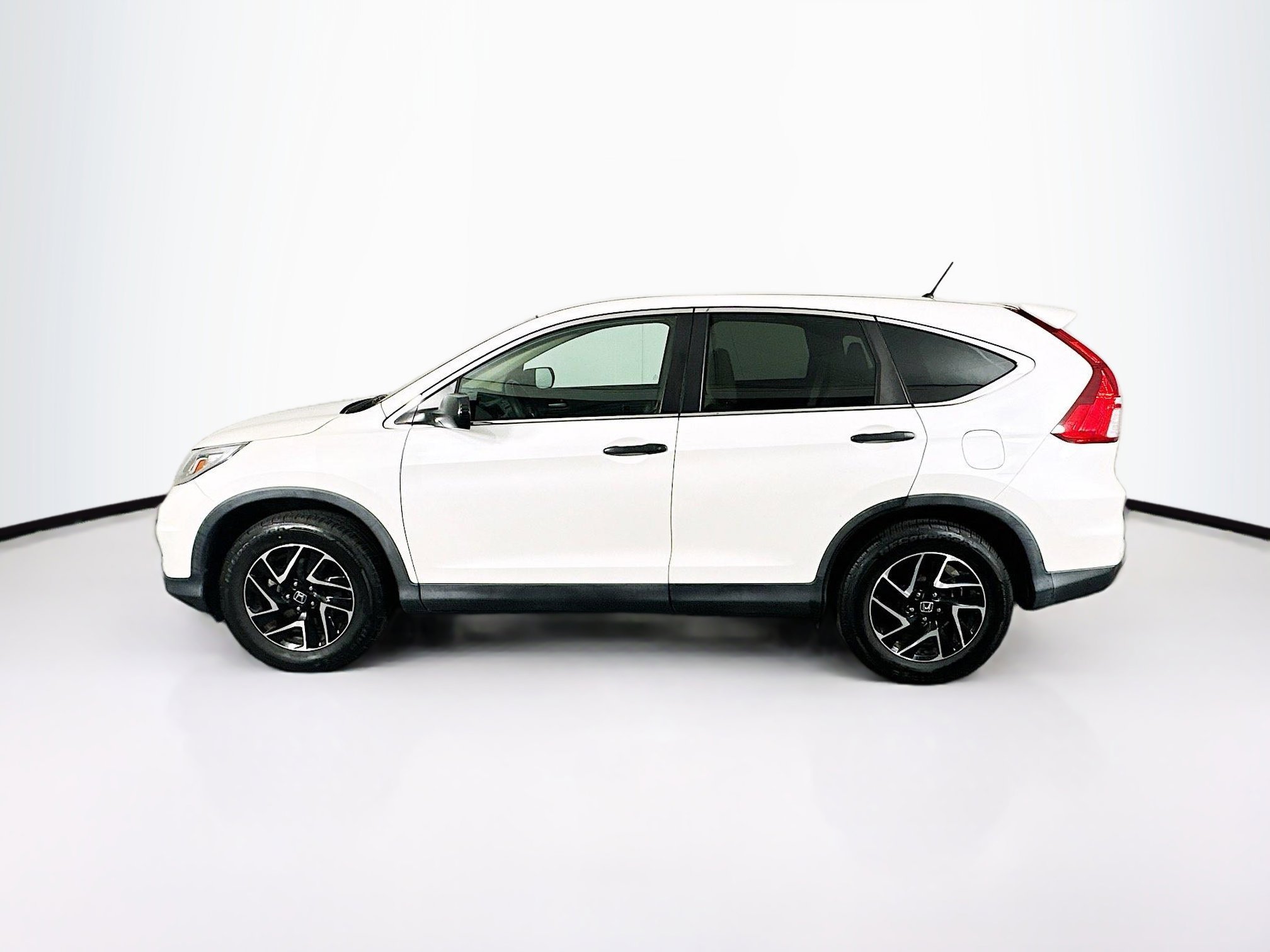 Used 2016 Honda CR-V SE image 4