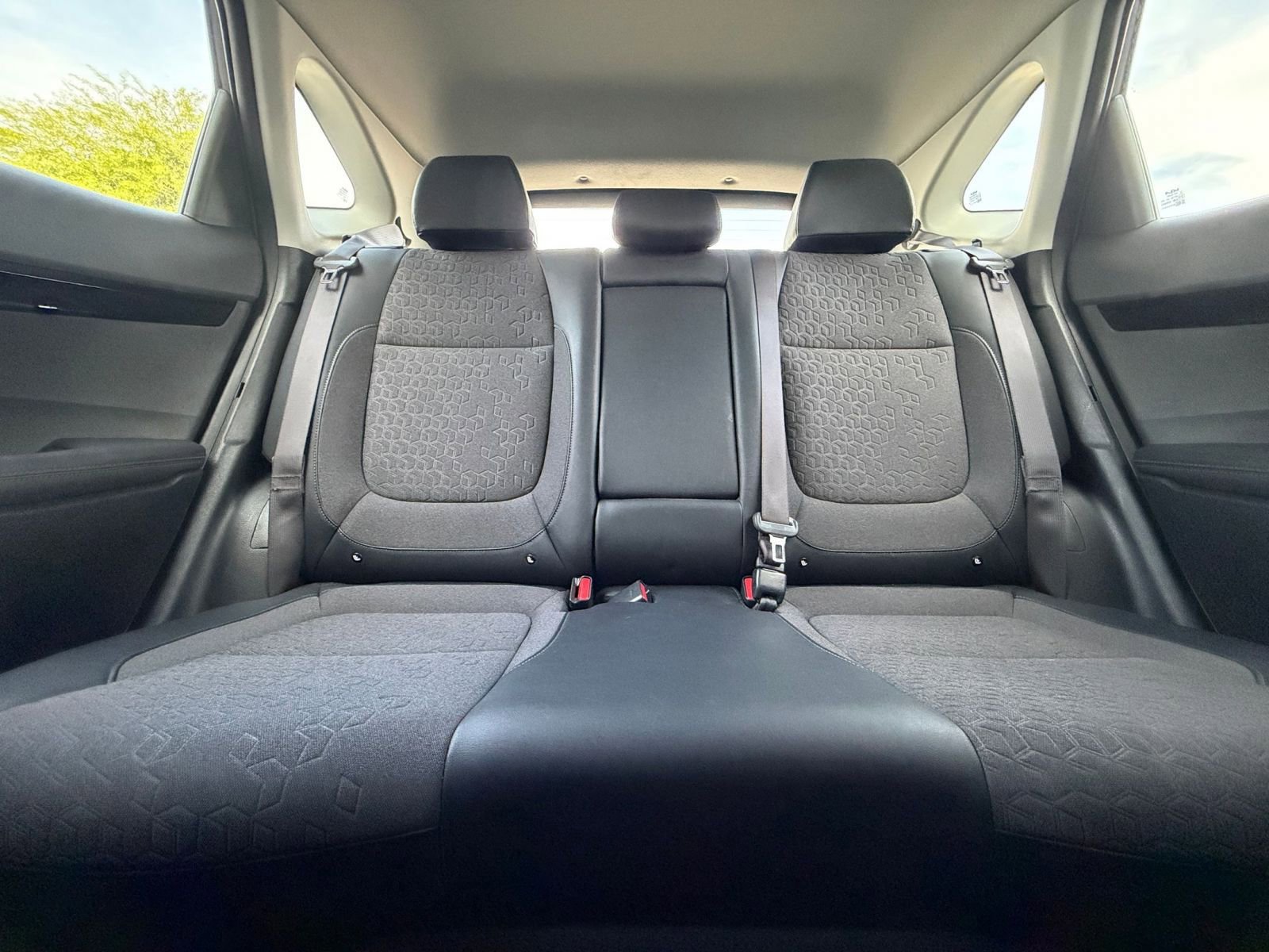 Used 2025 Kia Seltos S image 39