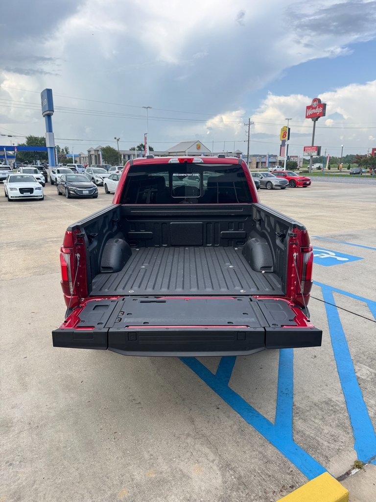 Used 2024 Ford F150 Platinum w/ FX4 Off-Road Package image 7