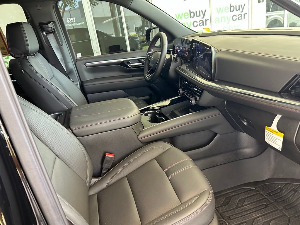 Used 2026 Chevrolet Suburban RST w/ Comfort Package RWD image 30