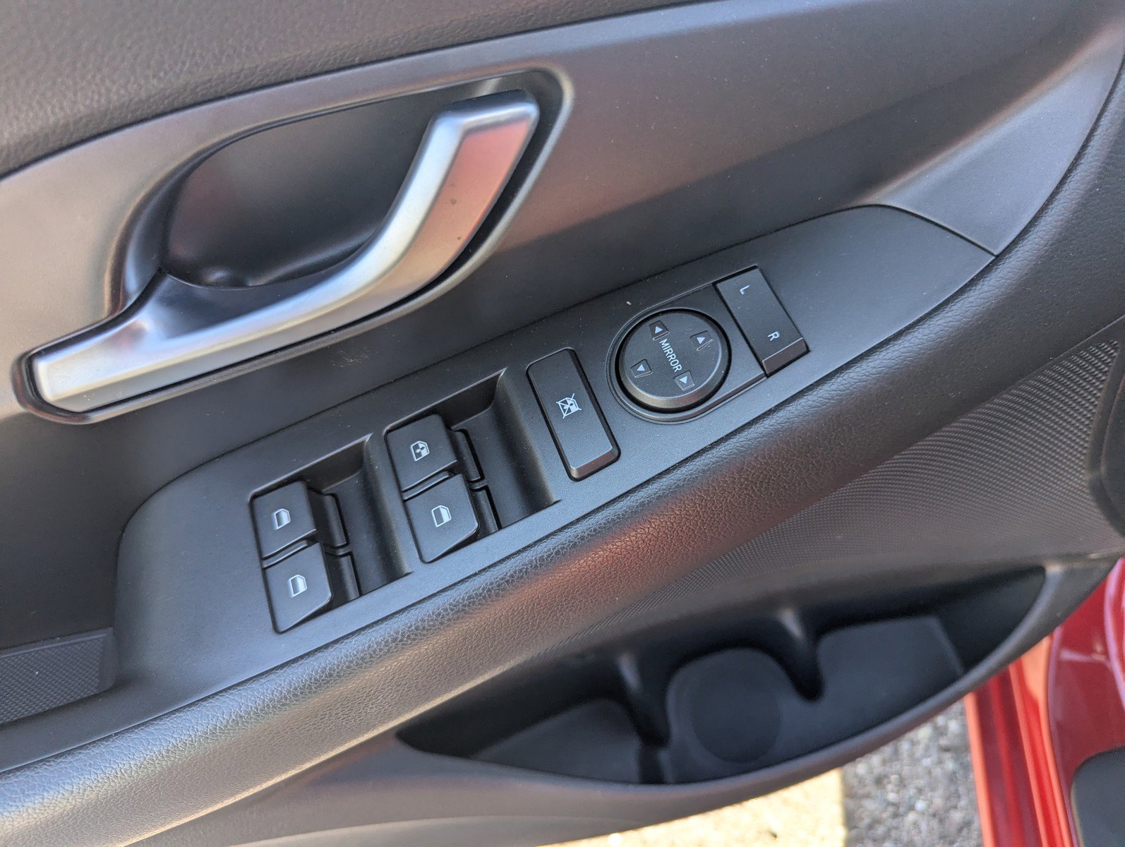 Used 2018 Hyundai Elantra GT Sport image 13