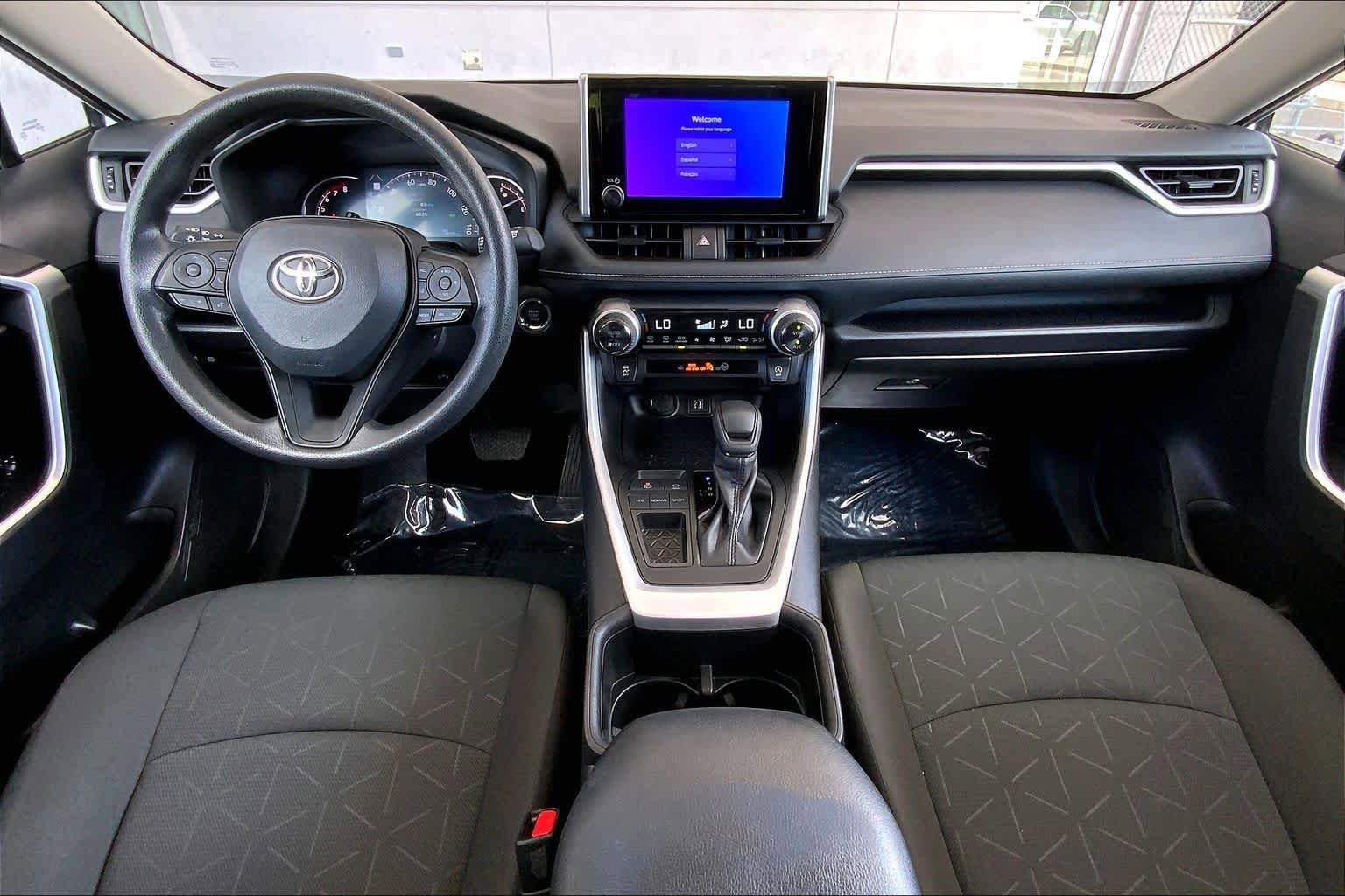 Used 2024 Toyota RAV4 XLE w/ Convenience Package FWD image 17