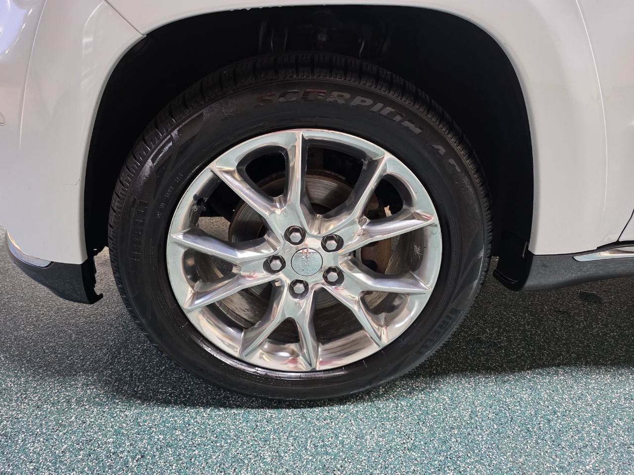 Used 2015 Jeep Grand Cherokee Summit AWD/4WD image 12