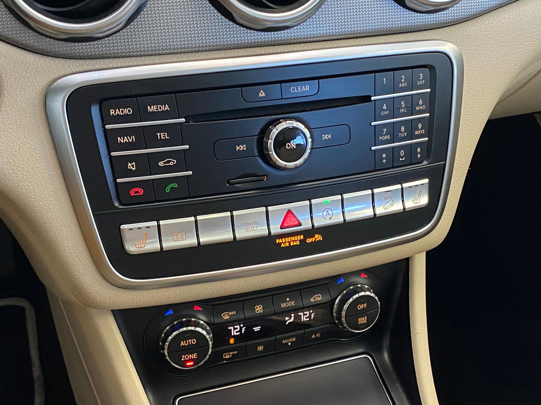 Used 2018 Mercedes-Benz GLA 250 4MATIC image 28