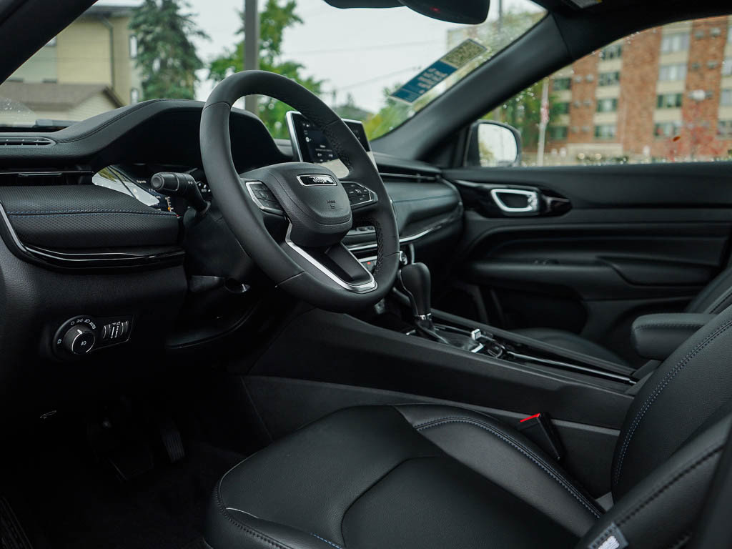 New 2026 Jeep Compass Limited AWD/4WD image 18