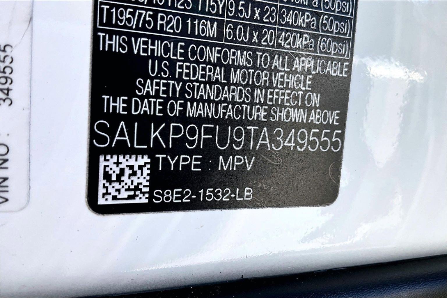 New 2026 Land Rover Range Rover SE image 7