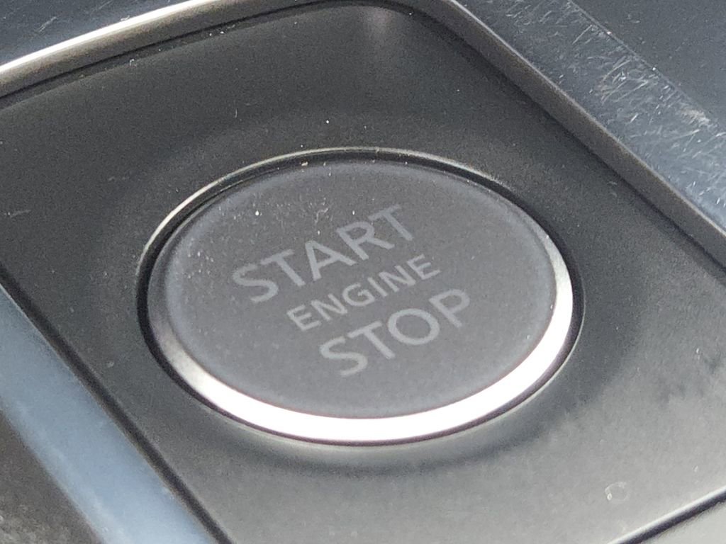 Used 2023 INFINITI QX60 Sensory w/ Cargo Package image 12