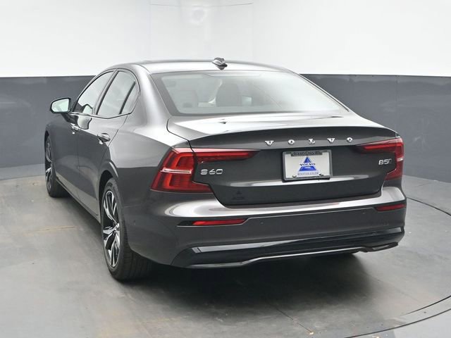 Used 2025 Volvo S60 B5 Plus AWD/4WD image 8