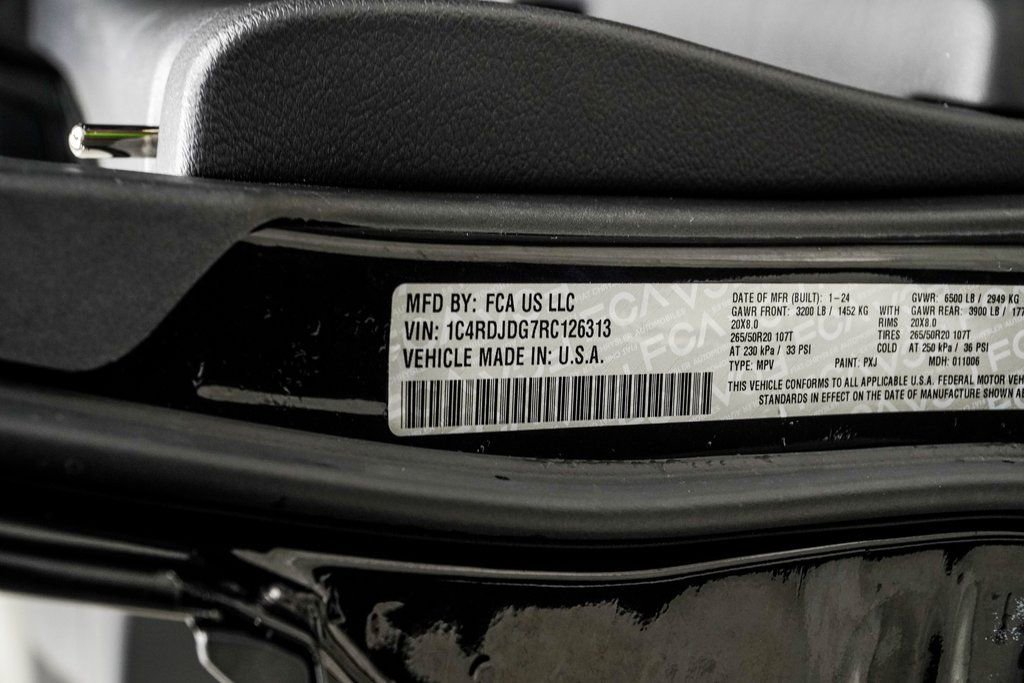 Used 2024 Dodge Durango GT image 43