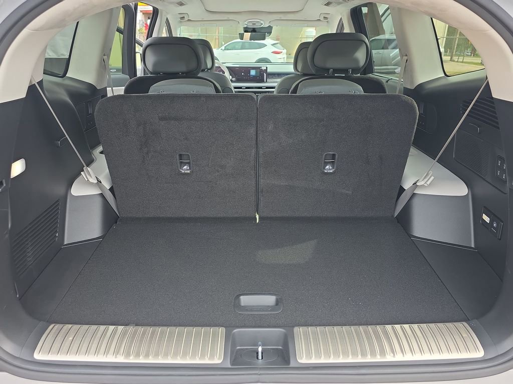 New 2026 Hyundai Ioniq 9 Calligraphy image 21