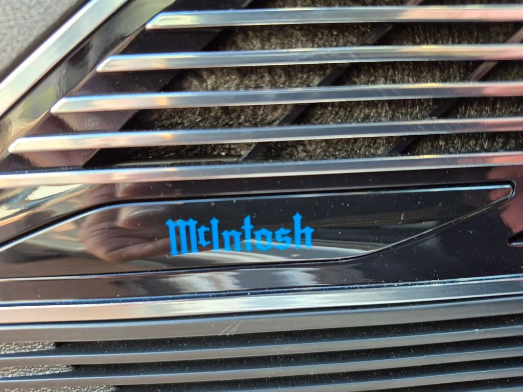 Used 2025 Jeep Wagoneer S Launch Edition image 13