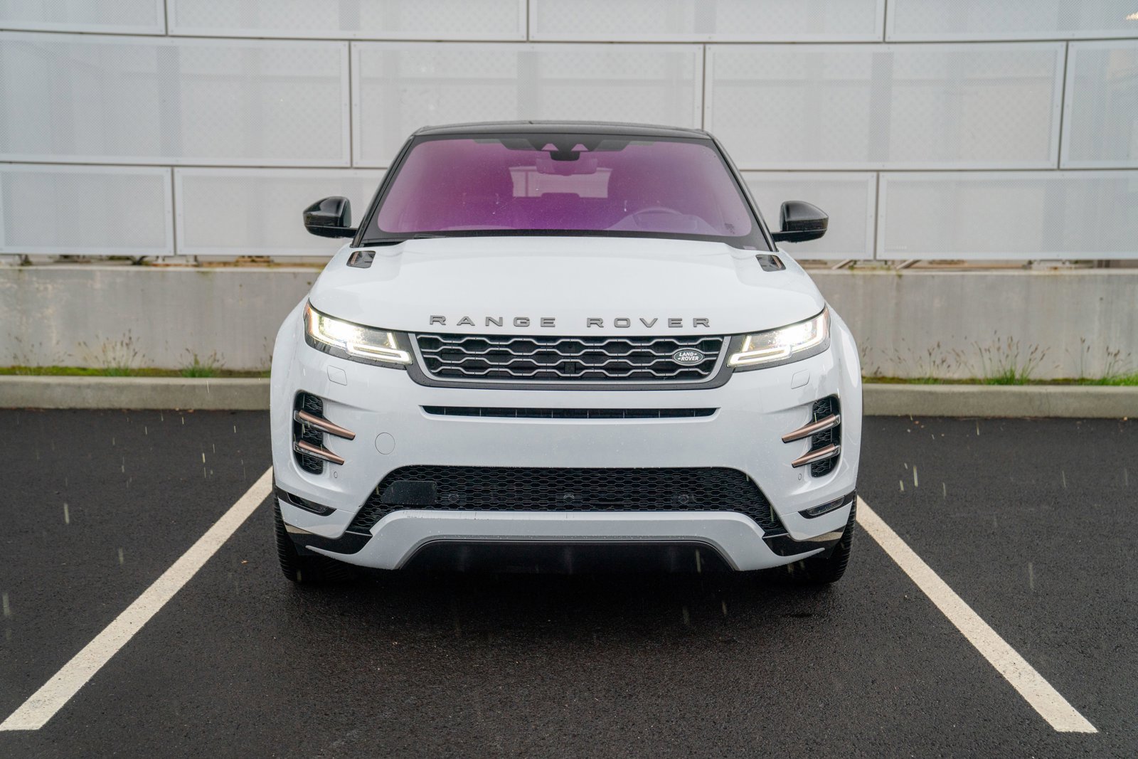 Used 2020 Land Rover Range Rover Evoque First Edition image 6