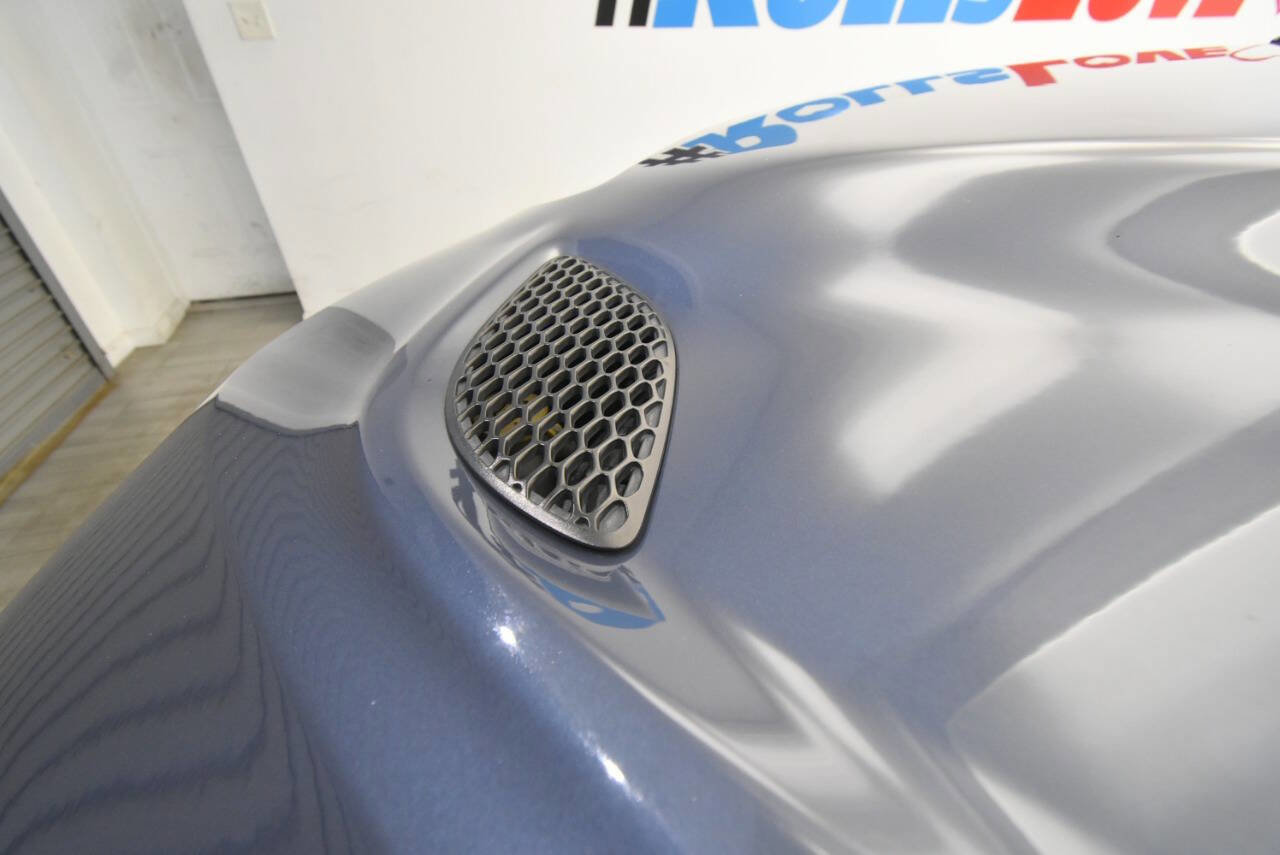 Used 2019 Dodge Durango SRT AWD/4WD image 9