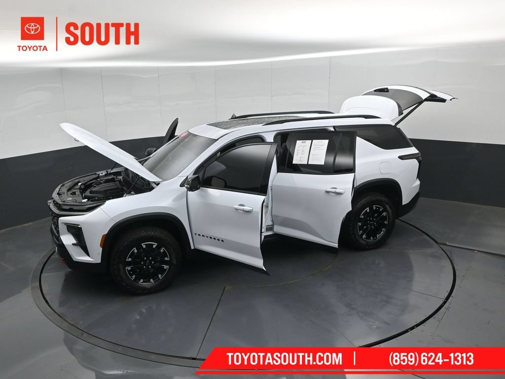 Used 2026 Chevrolet Traverse Z71 w/ Enhanced Driving Package AWD/4WD image 61