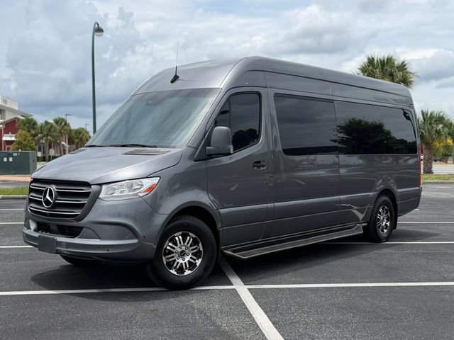 Used 2020 Mercedes-Benz Sprinter 2500 image 1