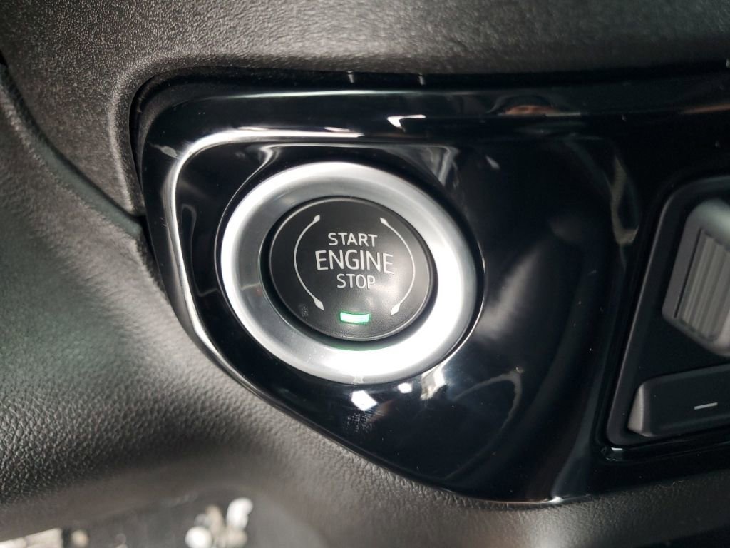 Used 2022 GMC Sierra 1500 Elevation w/ Elevation Premium Package image 19