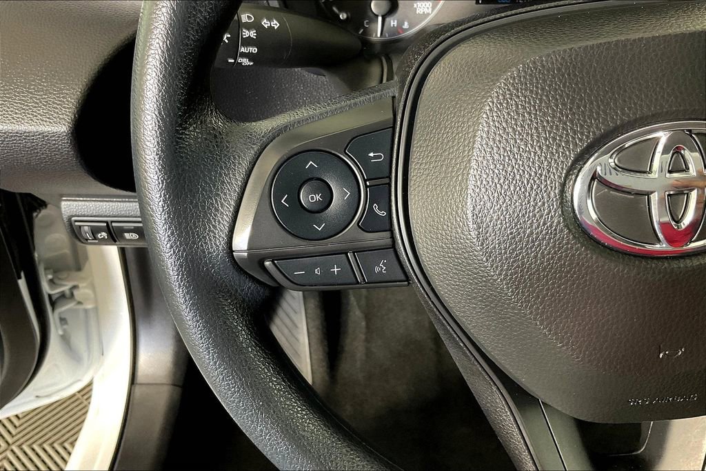 Used 2024 Toyota Corolla LE image 25