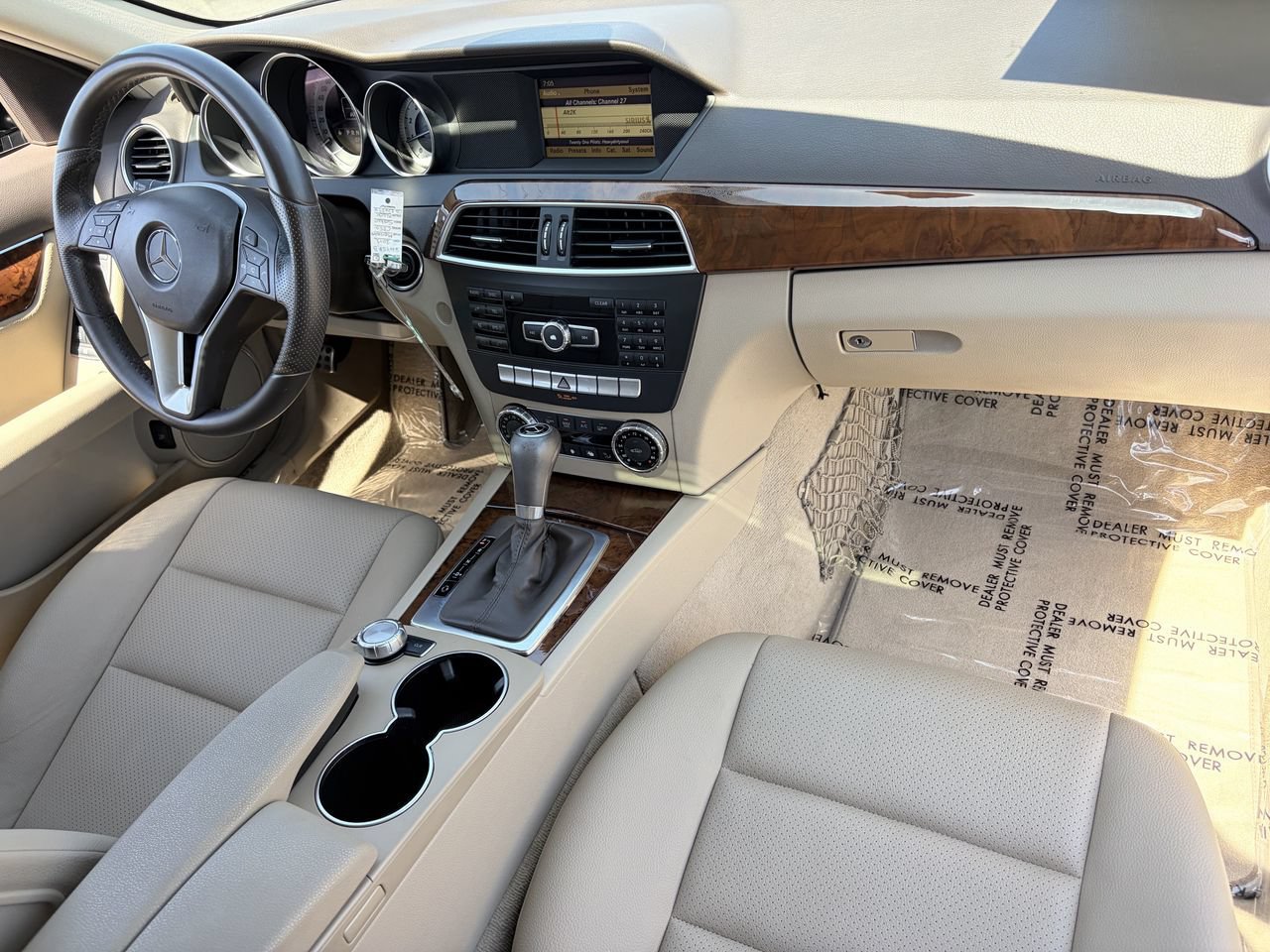 Used 2012 Mercedes-Benz C 250 Sedan image 12