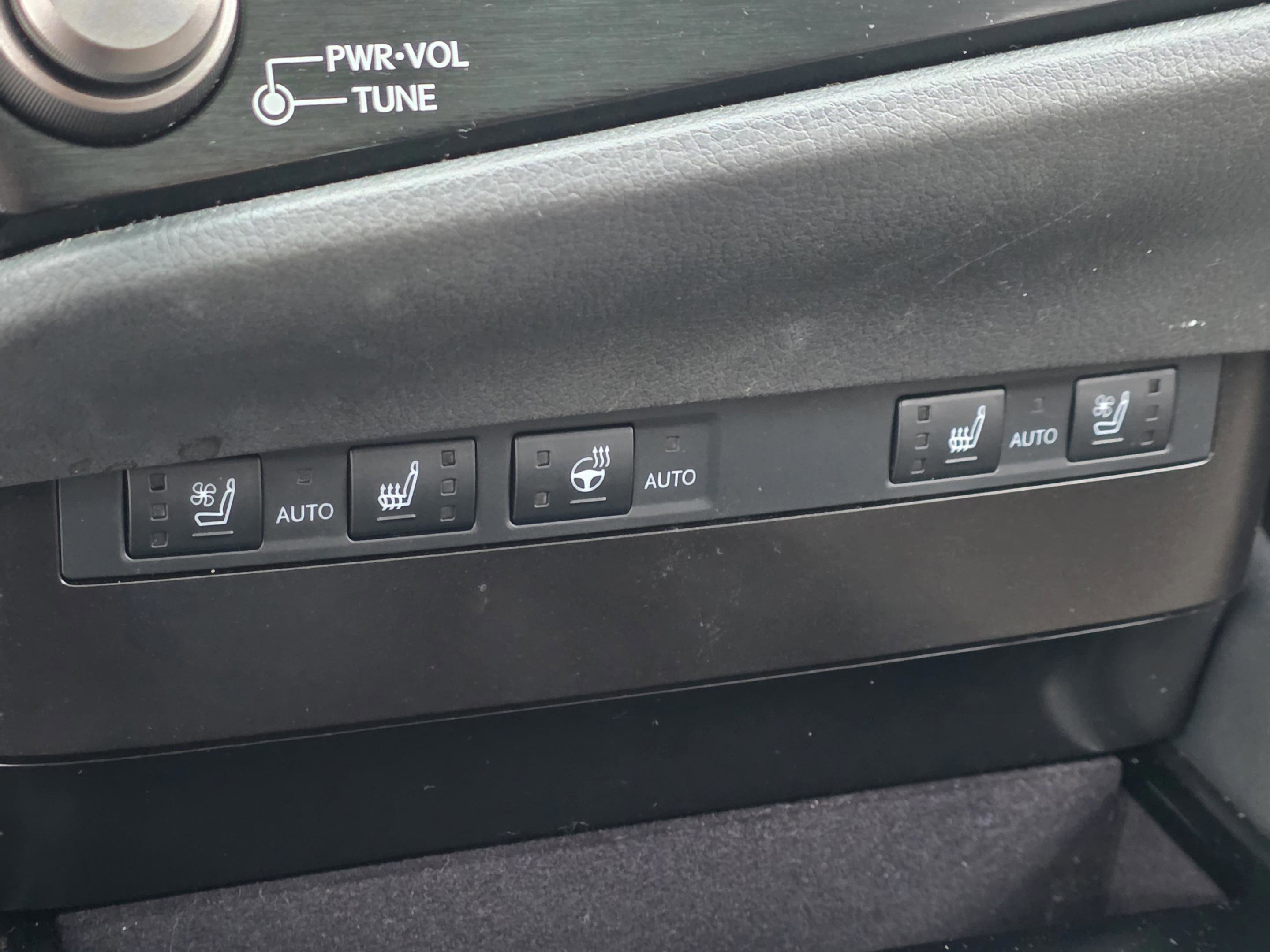 Used 2023 Lexus ES 300h w/ Premium Package image 19