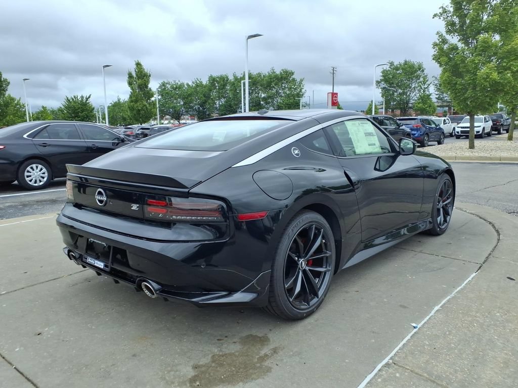 New 2026 Nissan Z Performance w/ Floor Mat Package RWD image 7