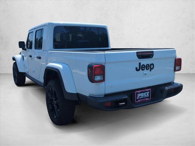 Used 2024 Jeep Gladiator Sport AWD/4WD image 8