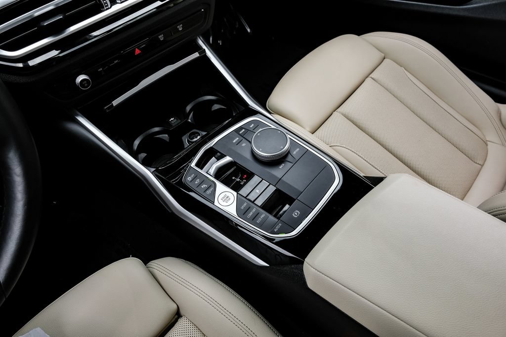 Used 2024 BMW 230i Coupe w/ Premium Package RWD image 22
