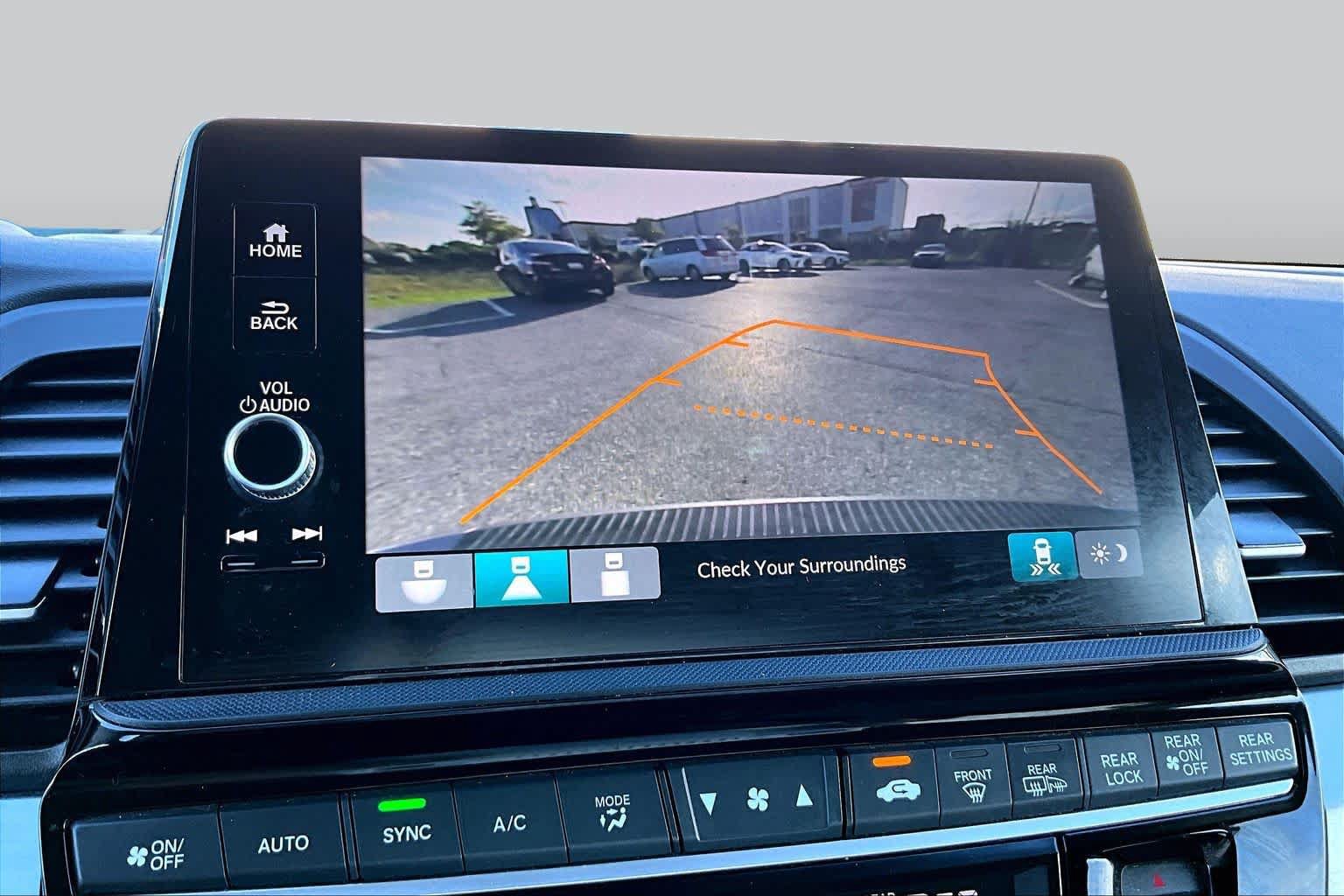 Used 2025 Honda Odyssey EX-L image 27