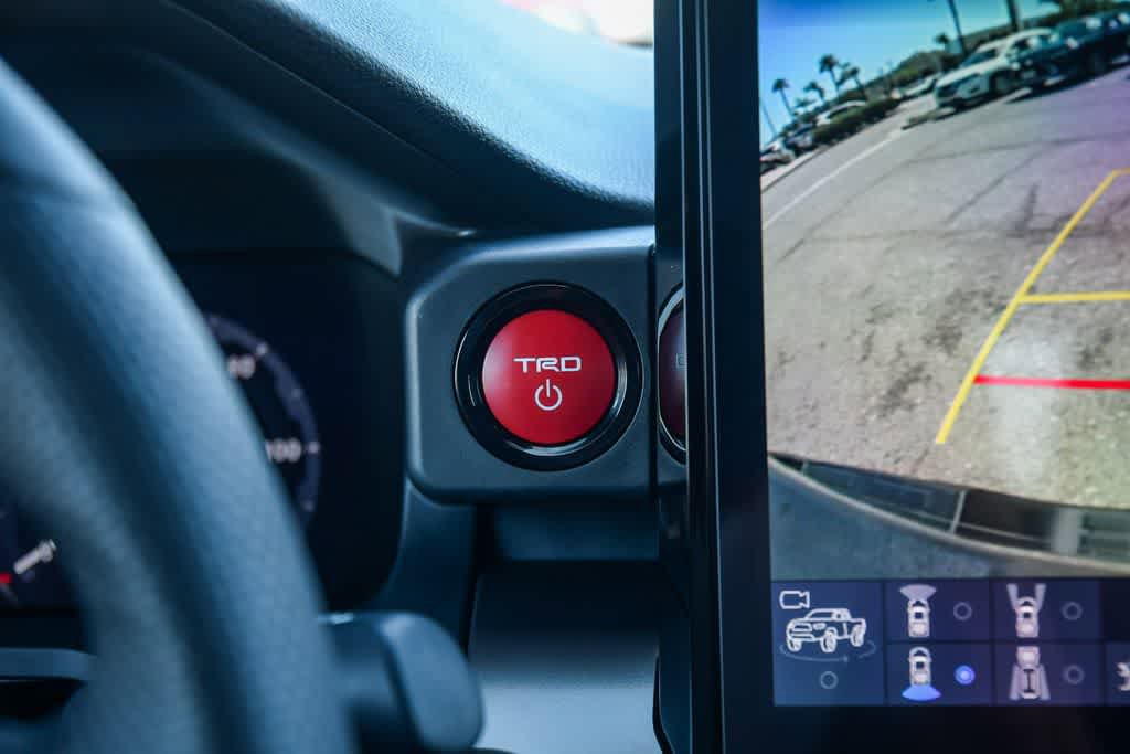Certified 2025 Toyota Tacoma TRD Sport w/ TRD Sport Premium Package AWD/4WD image 23