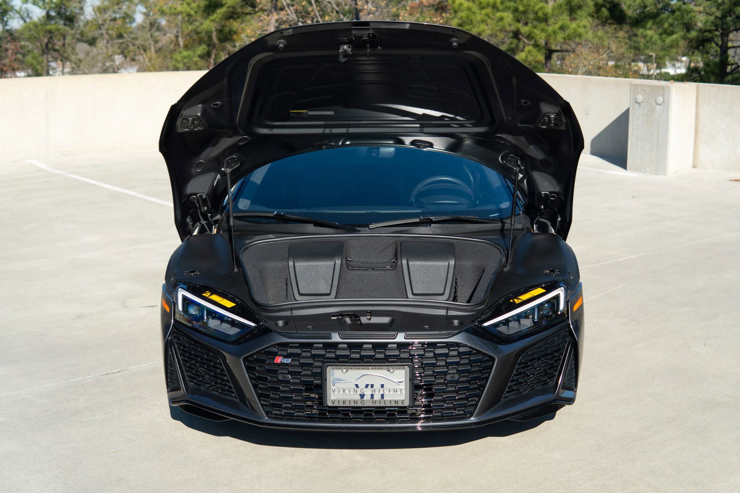Used 2020 Audi R8 V10 w/ Carbon Exterior Package image 38