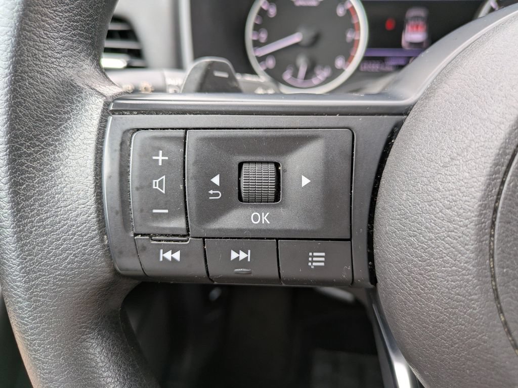 Certified 2023 Nissan Rogue S FWD image 23