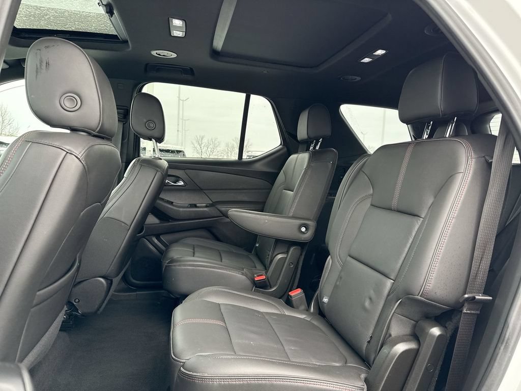 Used 2023 Chevrolet Traverse RS AWD/4WD image 23
