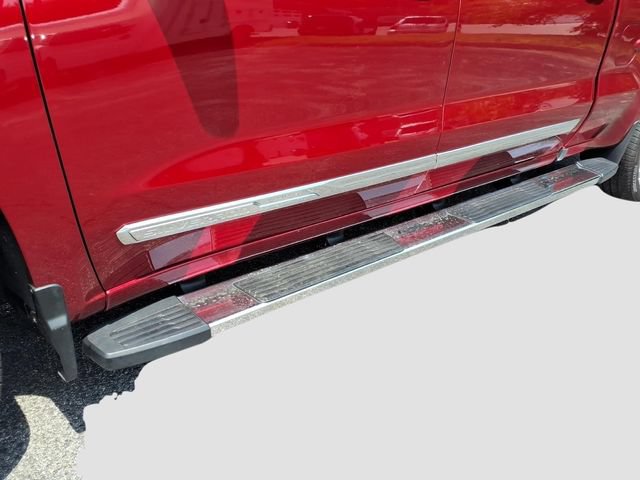Used 2024 Chevrolet Silverado 1500 High Country w/ High Country Premium Package AWD/4WD image 13