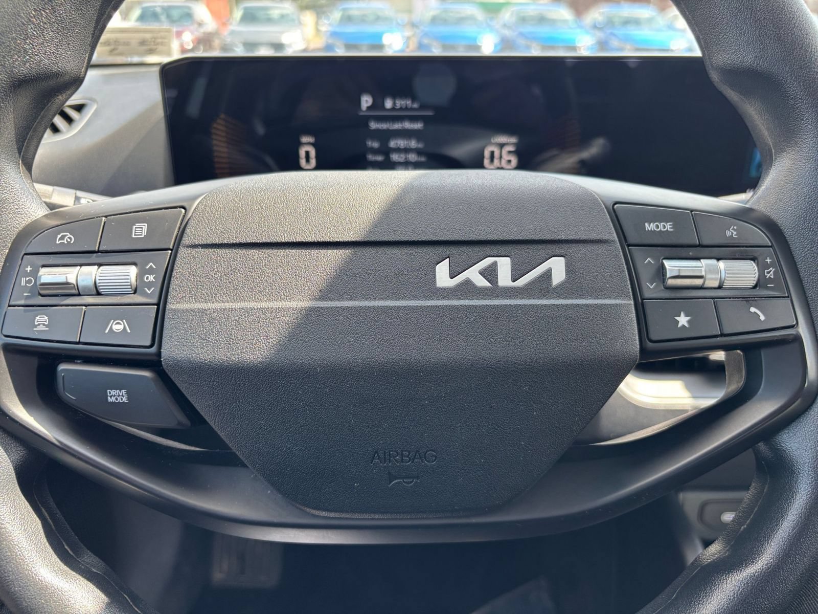 Used 2025 Kia K4 FWD image 26