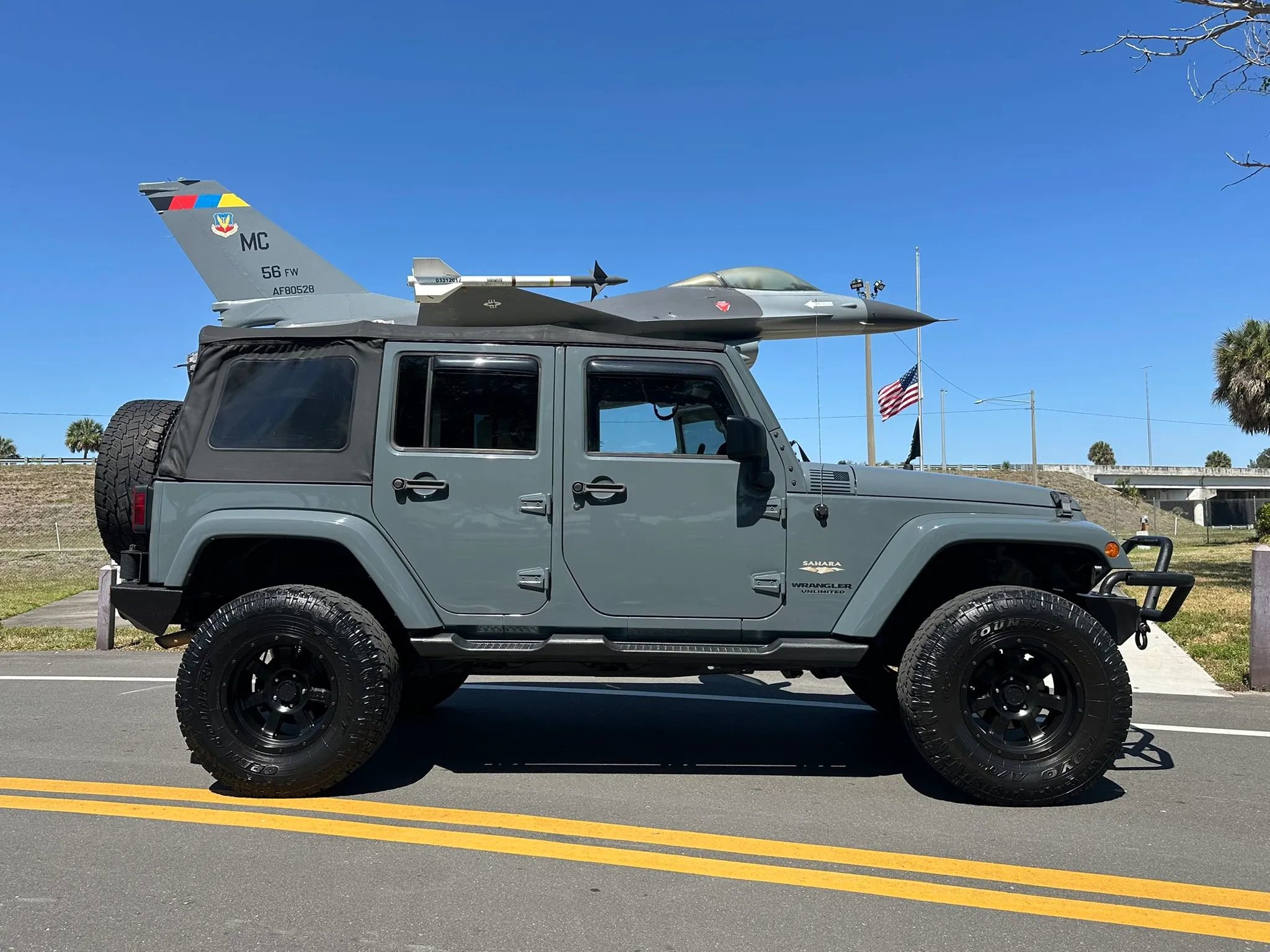 Used 2014 Jeep Wrangler Unlimited Sahara w/ Connectivity Group