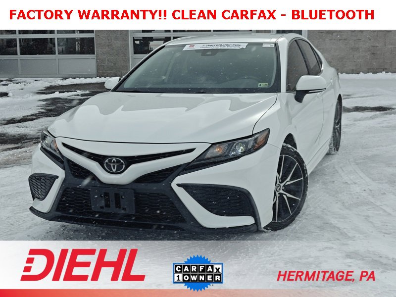 Used 2024 Toyota Camry SE image 1