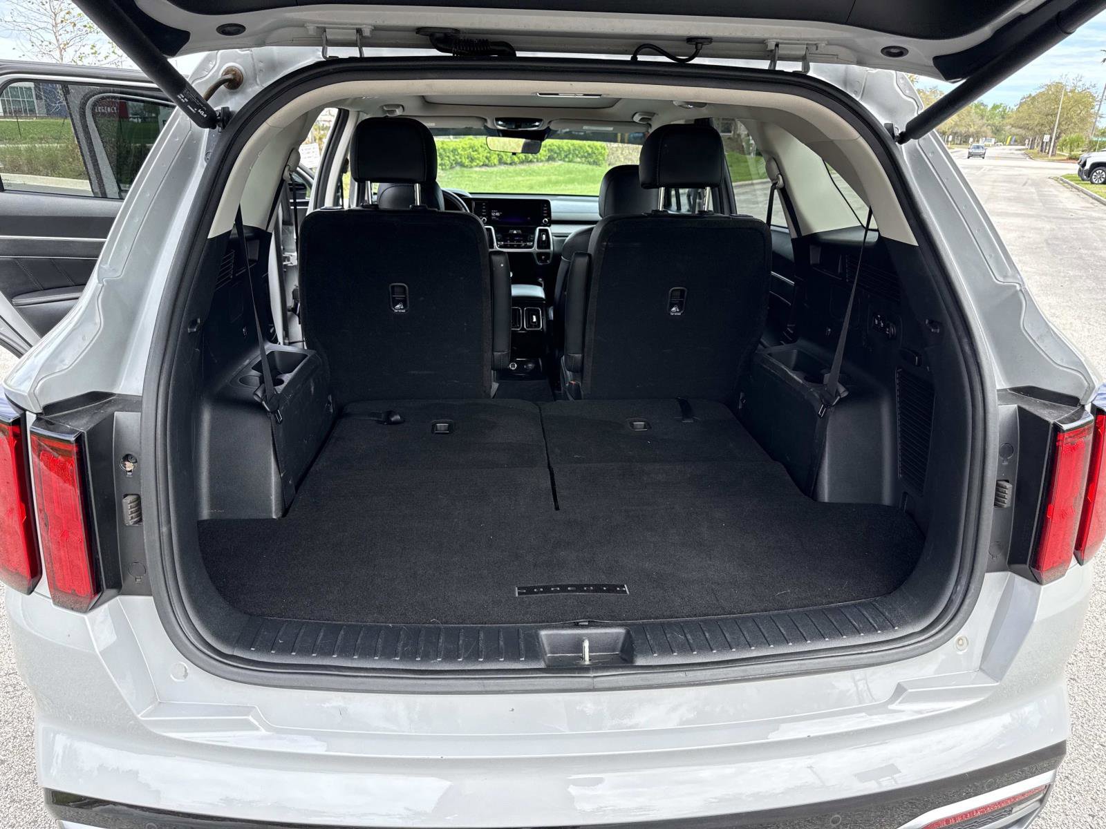Used 2022 Kia Sorento SX AWD/4WD image 11