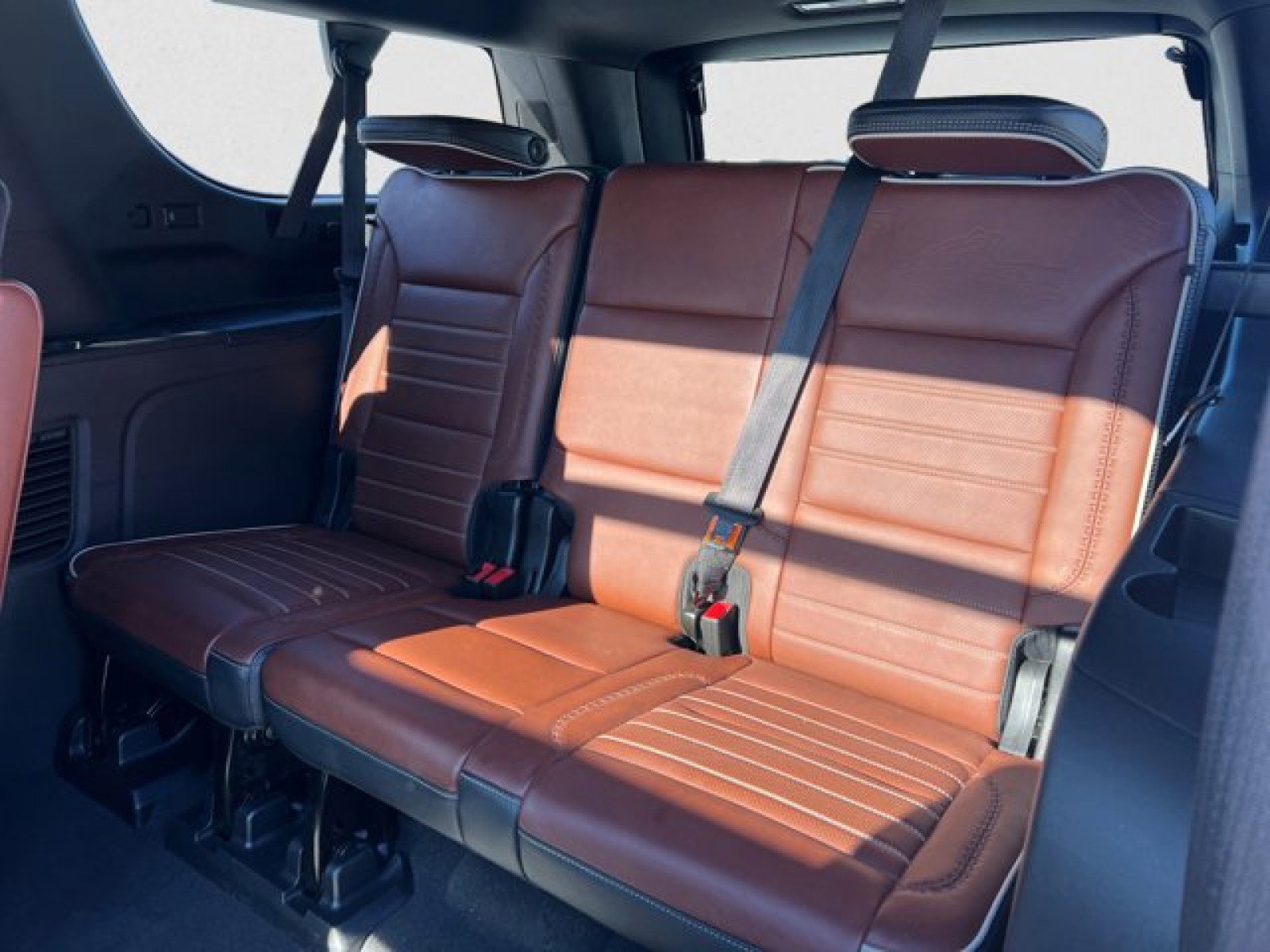 Used 2024 GMC Yukon XL Denali Ultimate image 14