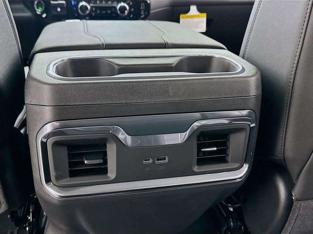 New 2026 GMC Sierra 1500 SLT RWD image 28
