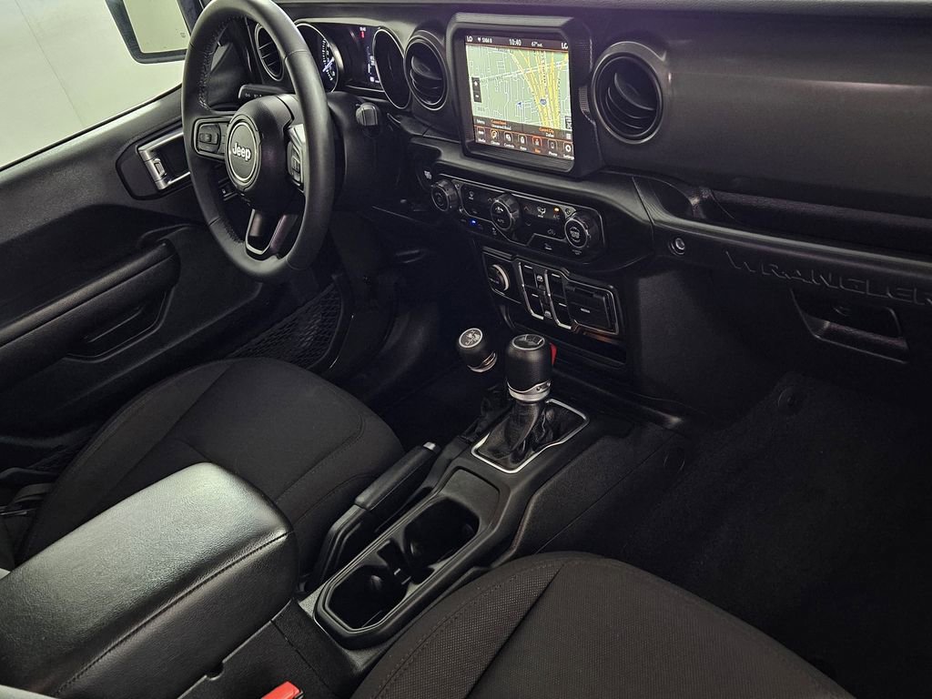 Used 2023 Jeep Wrangler Unlimited w/ 8.4" Radio Group AWD/4WD image 31