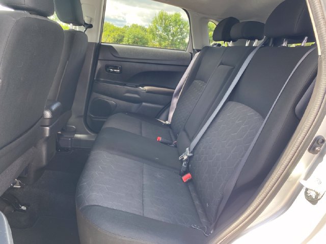 Used 2022 Mitsubishi Outlander Sport SE AWD/4WD image 16