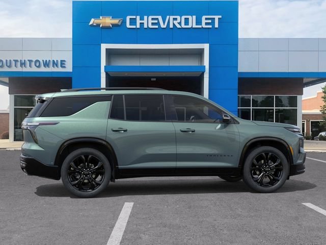 New 2027 Chevrolet Traverse RS w/ LPO, Floor Liner Package FWD image 5