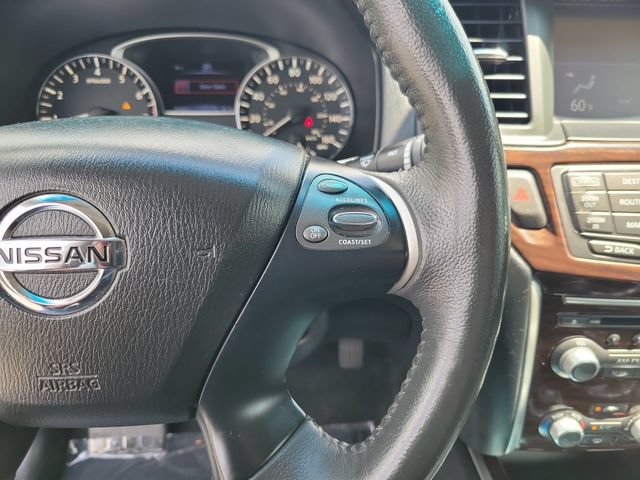 Used 2016 Nissan Pathfinder SL w/ SL Tech Package FWD image 23