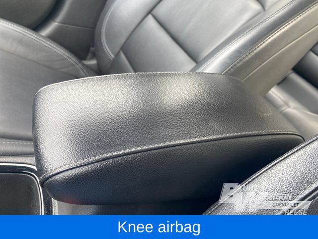 Used 2017 Chevrolet Cruze Premier FWD image 25