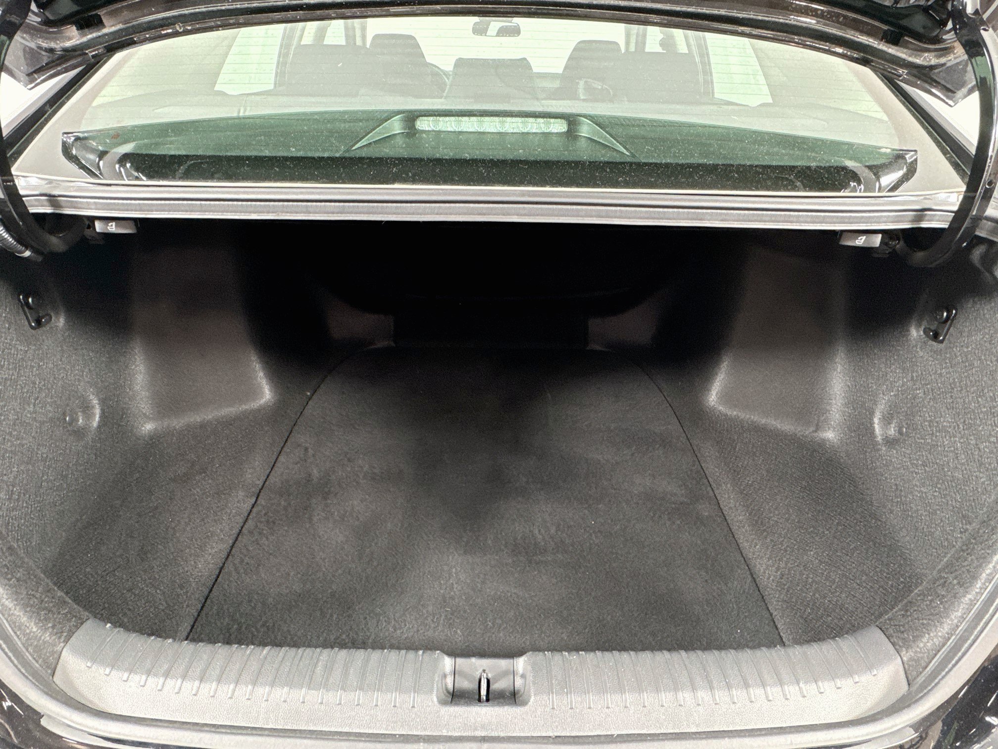 Certified 2024 Honda Accord EX image 25