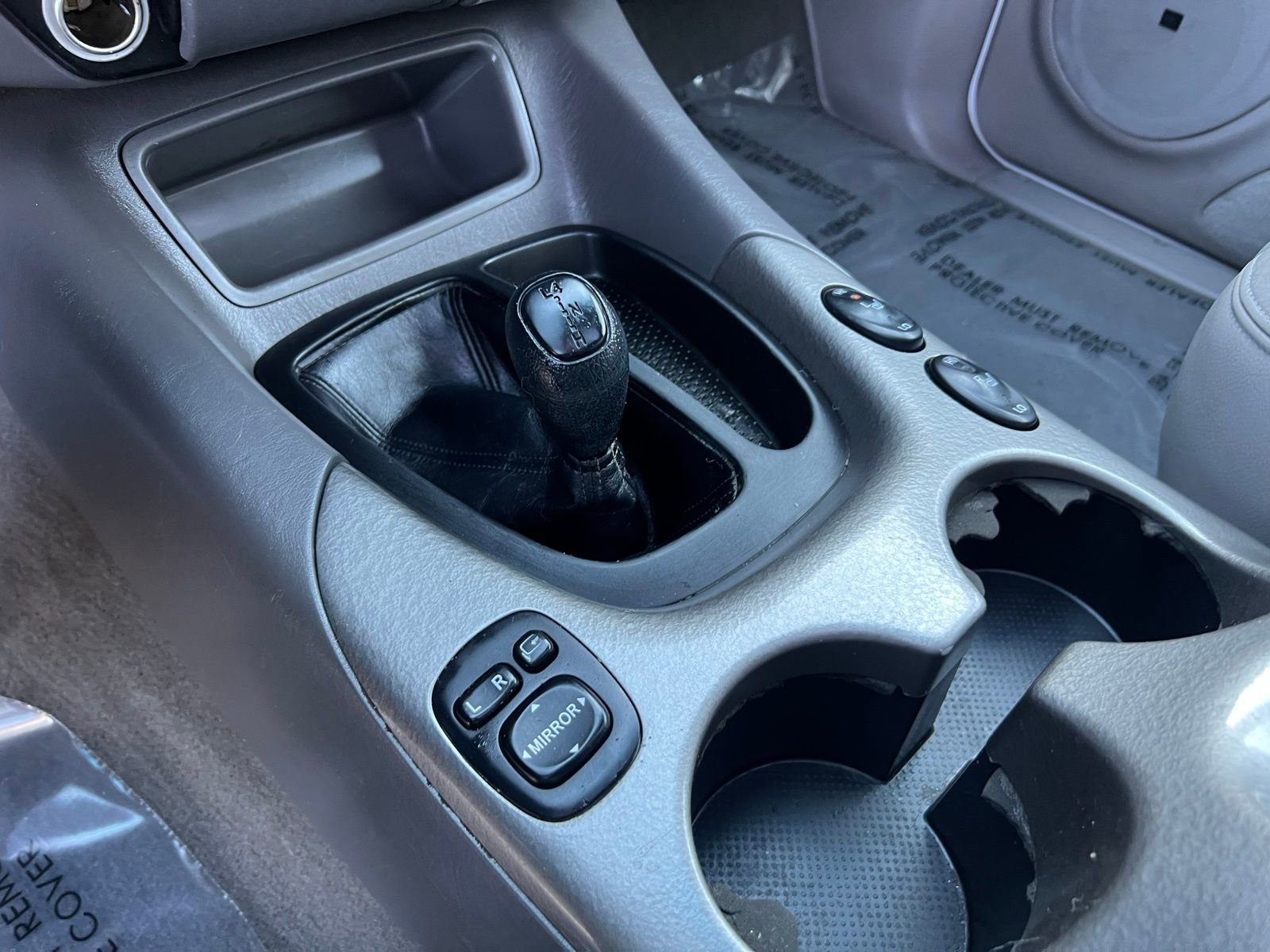 Used 2004 Toyota Sequoia Limited image 29