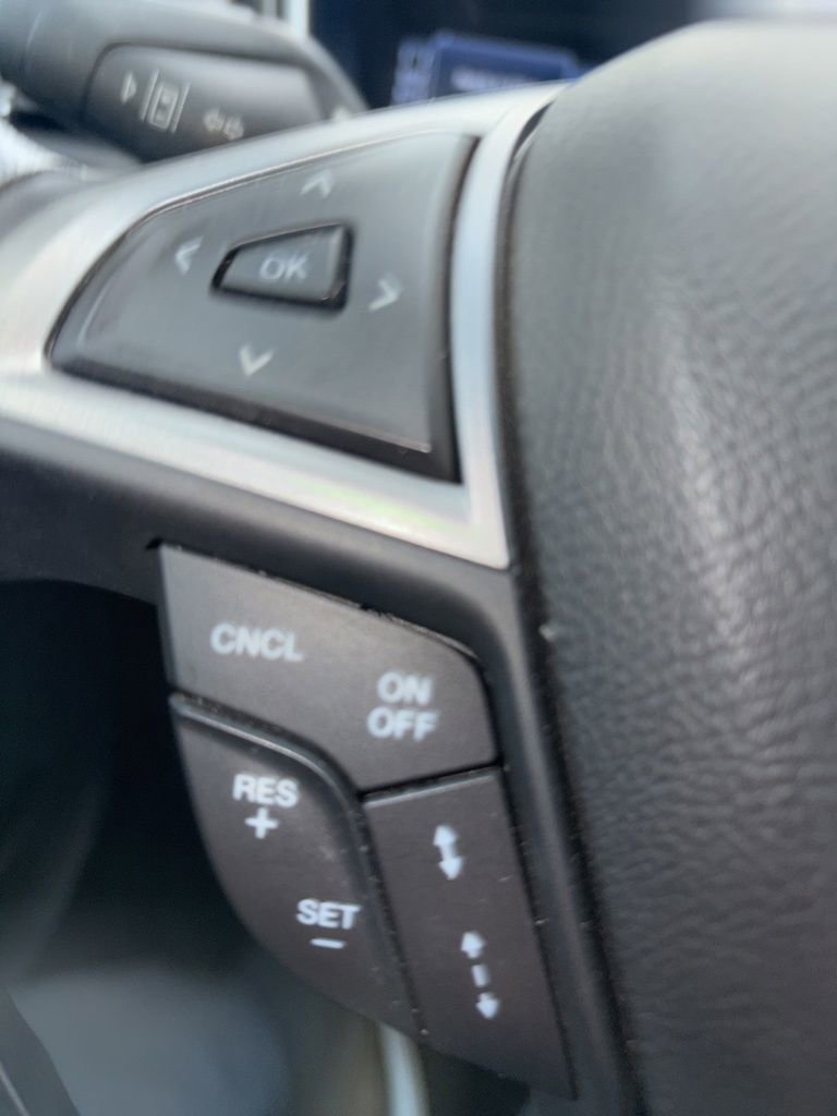 Used 2019 Ford Fusion SE image 35