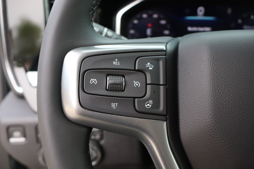 New 2026 Chevrolet Silverado 2500 LTZ w/ LTZ Convenience Package AWD/4WD image 19