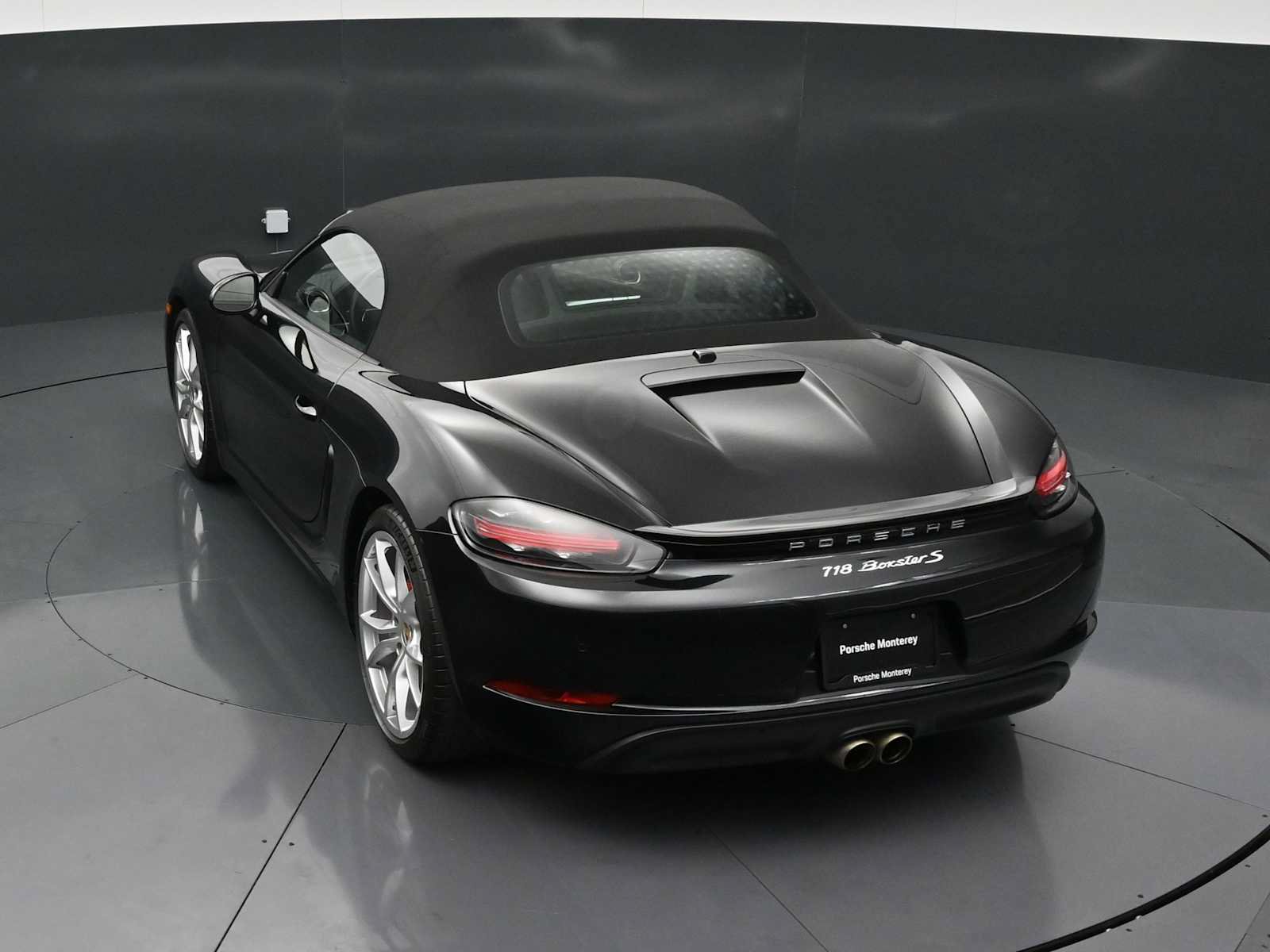Certified 2024 Porsche 718 Boxster S RWD image 27