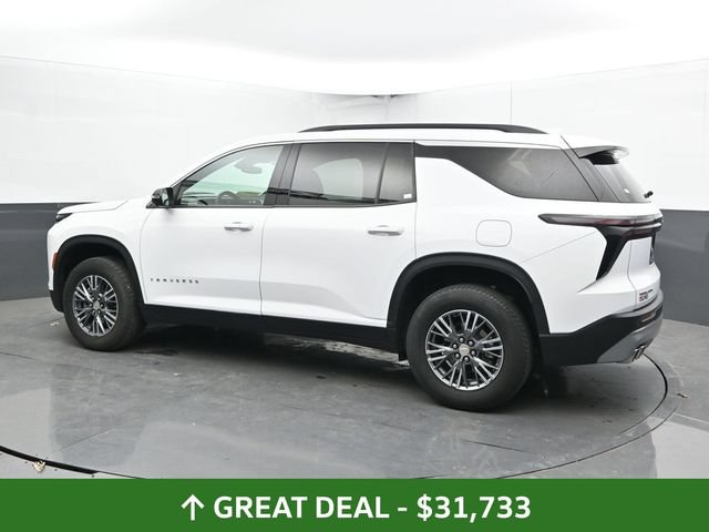 Used 2024 Chevrolet Traverse LT FWD image 9