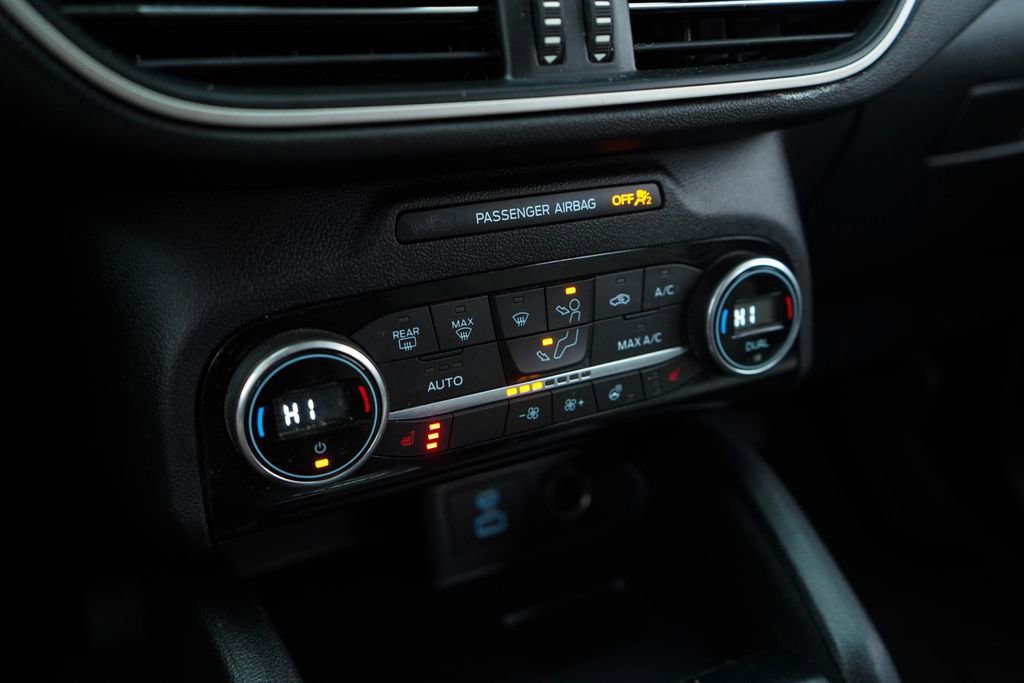 Used 2021 Ford Escape SE w/ Convenience Package image 22